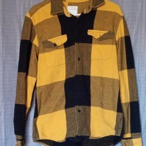 American Eagle, Yellow & Black Plaid Flannel, Men's Medium